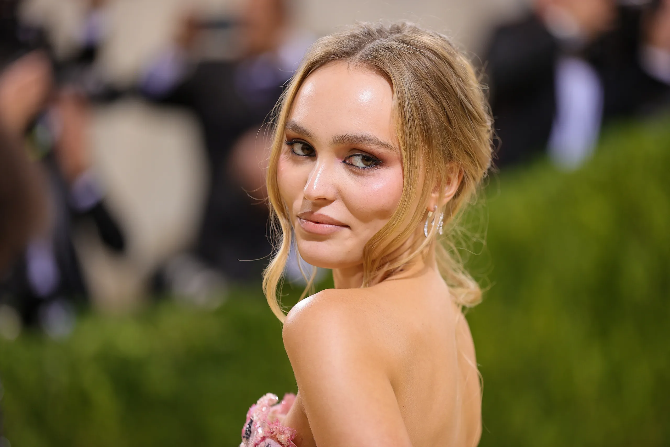 Lily-Rose Depp: Unveiling the Layers of a Modern Icon”